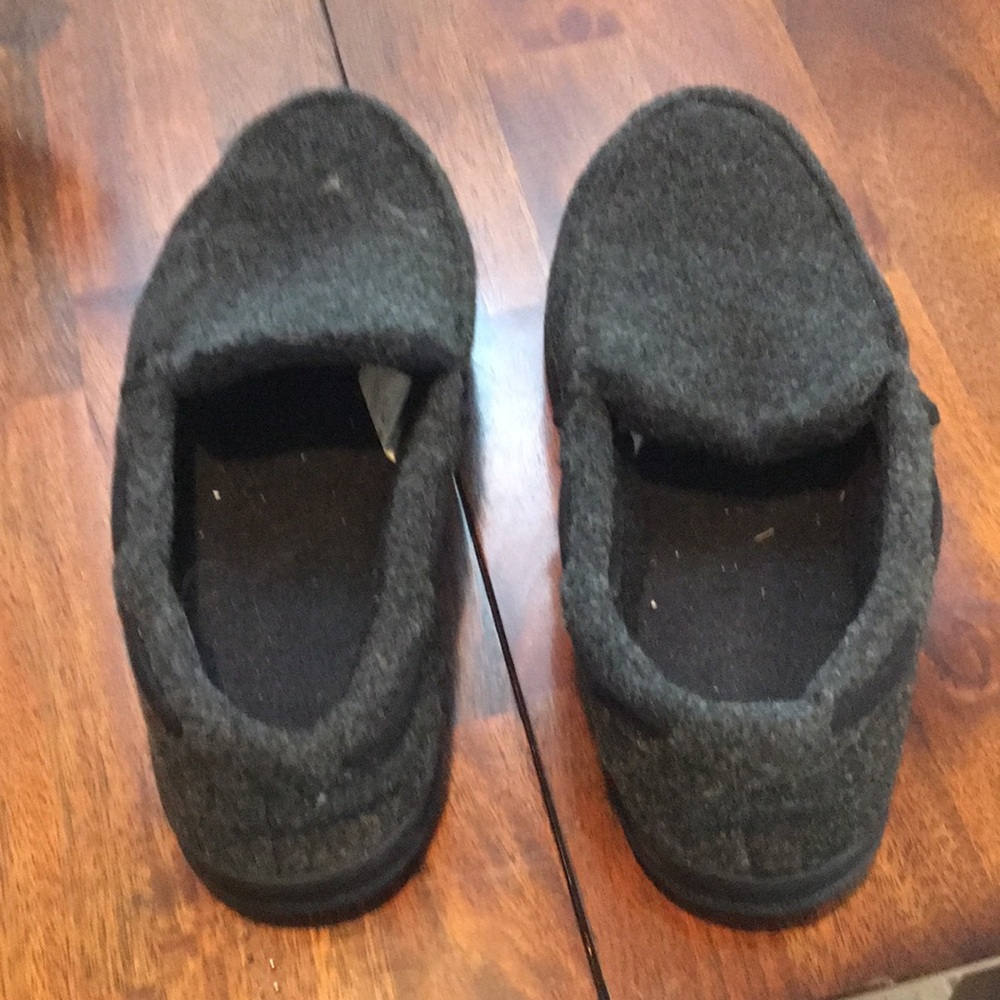 Dearfoam men’s slippers